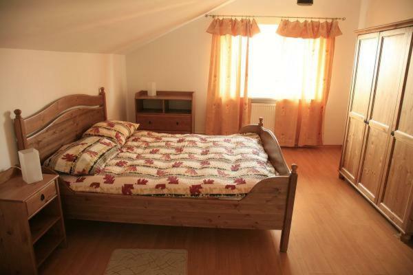 B & B Leliwa Тарнув Екстер'єр фото